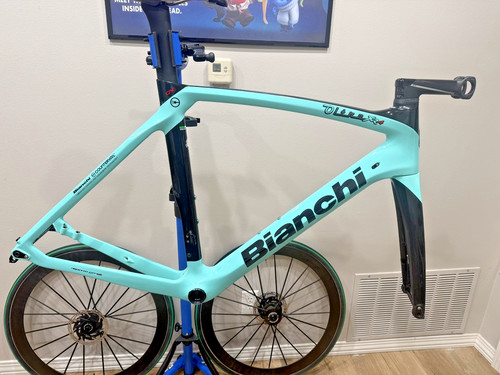 Reduced pristine bianchi - pristine,