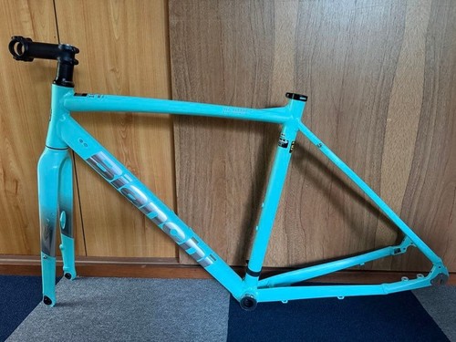 Bianchi via nirone road bike - 7,